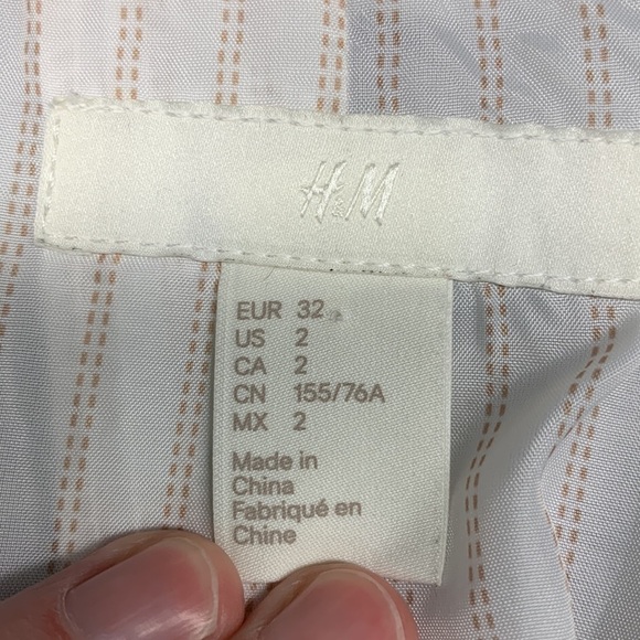 H and M Blazer - Picture 3 of 10